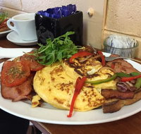 Blackheath Continental Deli - Queensland Tourism