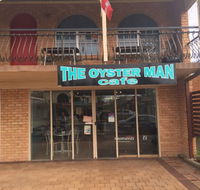The Oyster Man Cafe - Queensland Tourism