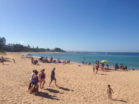 Toowoon Bay SLSC Cafe - Queensland Tourism 0