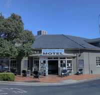 Coachman Hotel Motel