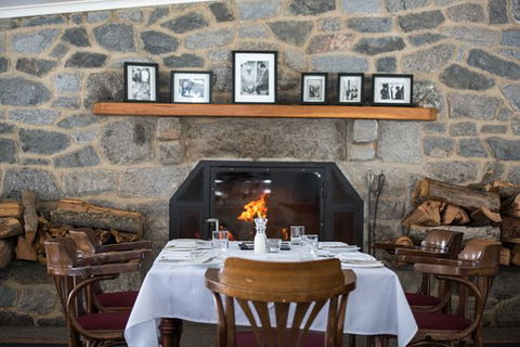 Marritz Bar And Restaurant - Queensland Tourism 0