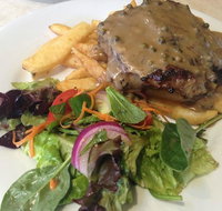 Relish Bar and Grill - QLD Tourism
