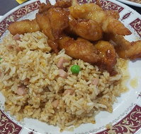 Chan's Chinese Restaurant - QLD Tourism