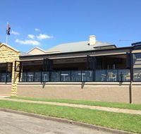 The Junction Inn Hotel