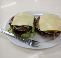 Uncle Leo's - QLD Tourism