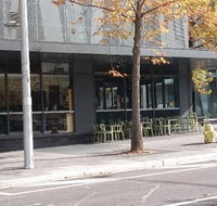 332 Manhattan Cafe - Queensland Tourism