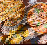 Casey Jones Pub - Queensland Tourism