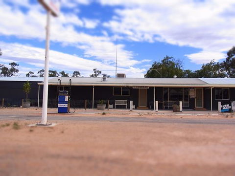 Coombah Roadhouse - Queensland Tourism 0