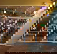 Dum Dickson - Queensland Tourism