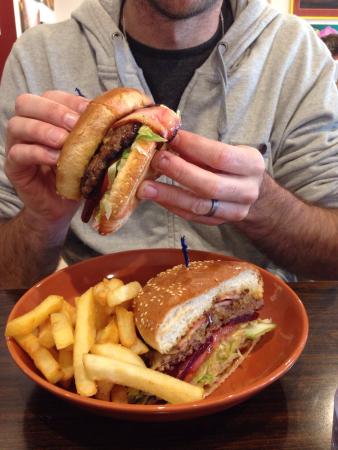 Gold Creek Cafe - Queensland Tourism 0