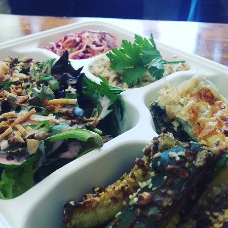 Steam & Cedar - Queensland Tourism 0