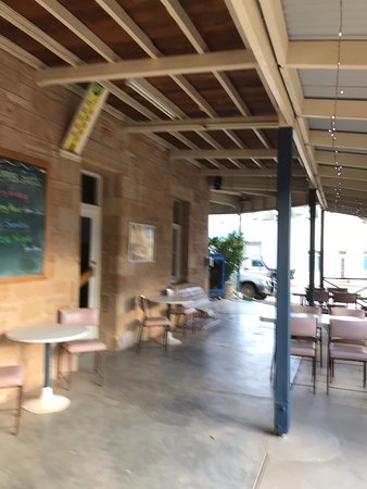 Tibooburra Hotel - Queensland Tourism 0