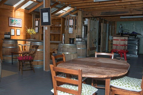 Wayawu Estate - Queensland Tourism 2