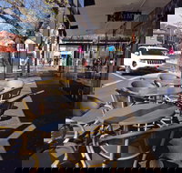 Sunbury Noodle Cusine - Queensland Tourism