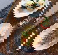 Tony's Fish Shop - Queensland Tourism