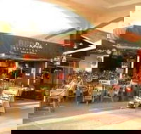 Red Rock Bar  Grill - QLD Tourism
