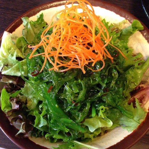 The Roll - Queensland Tourism 0