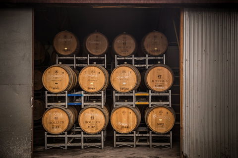 Hollick Estates - QLD Tourism 0