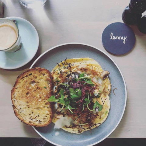 Lenny - Queensland Tourism 0