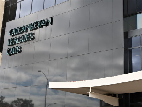Queanbeyan Leagues Club - Queensland Tourism 0