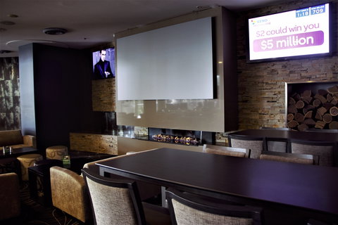 Queanbeyan Leagues Club - Queensland Tourism 1