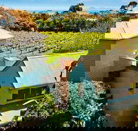 Curlewis Winery - Queensland Tourism