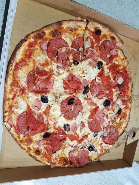 Goofy's Pizza House - QLD Tourism 0