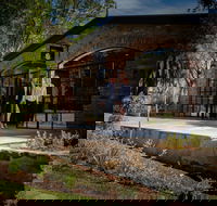 Henschke - Queensland Tourism
