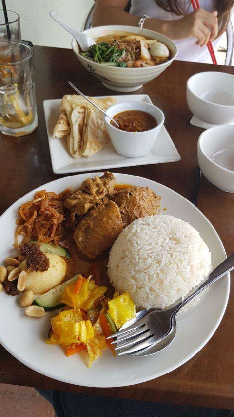 Malaysian Kitchen - Queensland Tourism 0