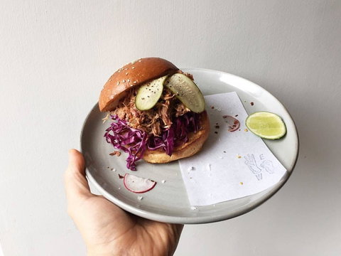 Red Lantern - Queensland Tourism 0