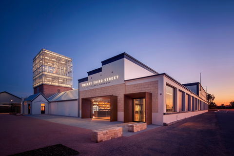 Twenty Third Street Distillery- Virtual Bar - QLD Tourism 1