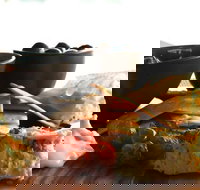 Two Friends - QLD Tourism