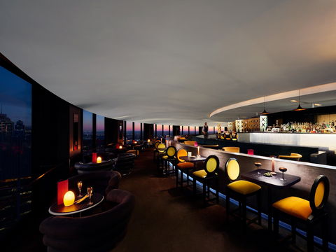 O Bar And Dining - QLD Tourism 1