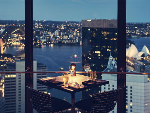 O Bar And Dining - QLD Tourism 2