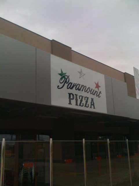 Paramount Pizza - Queensland Tourism 0