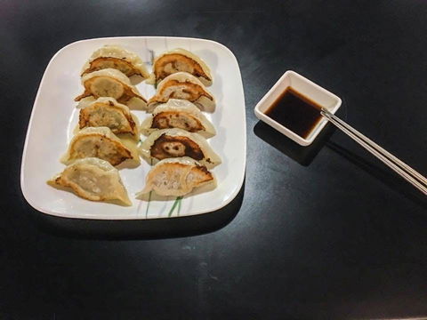 Peter's Awesome Dumplings & Fried Rice - Queensland Tourism 0
