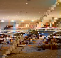 Sanctuary Lakes Hotel - Queensland Tourism