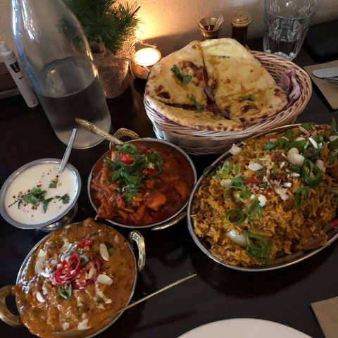Albany's Indian Tandoori Restaurant - Queensland Tourism 0