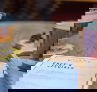 Dove  Olive - Queensland Tourism