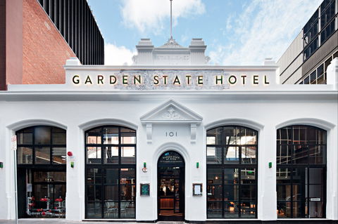Garden State Hotel - Queensland Tourism 0