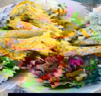 Geo's Cafe Bar - Queensland Tourism