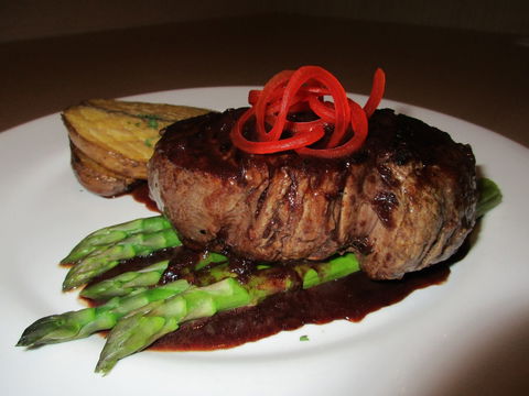 Sails Restaurant - QLD Tourism 0