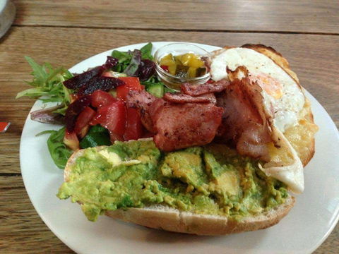 Warung Bali - Queensland Tourism 0