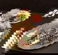 In The Doghouse - Queensland Tourism