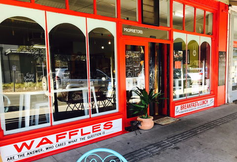 Wafflin On Cafe - Queensland Tourism 2