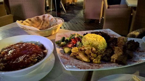 Three Pyramids In Paradise Restaurant & Cafe - Queensland Tourism 0