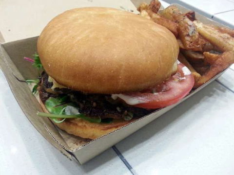 Grand Bar And Bistro - QLD Tourism 0