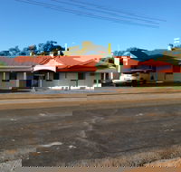 Historical Maidens Hotel - Queensland Tourism