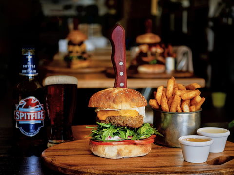 Spitfire Restaurant And Grill - QLD Tourism 0
