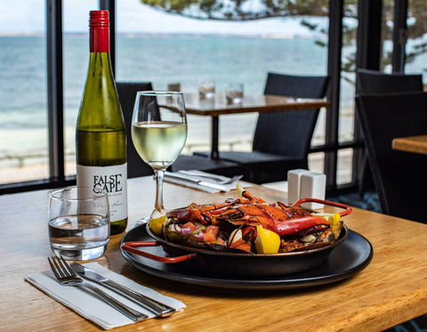 Zone Restaurant - QLD Tourism 1